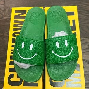 Chinatown Market Slides Smiley Green Mens CTMS-250032